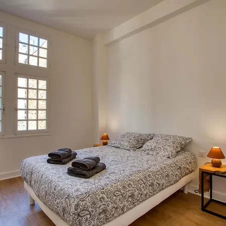 Lägenhet 2 Pieces, Centre Historique, 