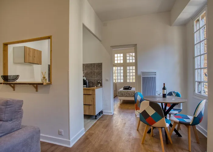 2 Pieces, Centre Historique, 